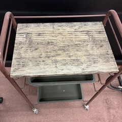 ⭐️激安⭐️4段　キャスター付きワゴンの画像