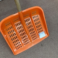 【これからの季節！】雪かき用スコップの画像