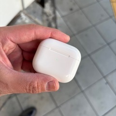 【海外版美品】Apple　AirPods第3世代の画像