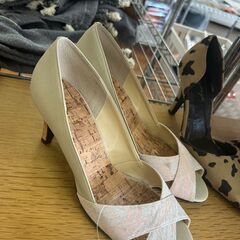 【リユースのサカイ広島石内店】ジモティ割！！パンプス/クリ-ニング済み/HG-7916/広島市　雑貨　佐伯区　雑貨　南区　雑貨　西区　雑貨　東区　雑貨　中区　雑貨　安佐南区　雑貨　安佐北区　雑貨　安芸郡　雑貨　　海田町　雑貨の画像