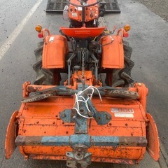 クボタ　　トラクターの画像