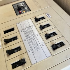 分電盤 分配器 ブレーカーの画像