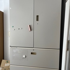 【数日限定品】オフィス家具　キャビネットロッカーの画像