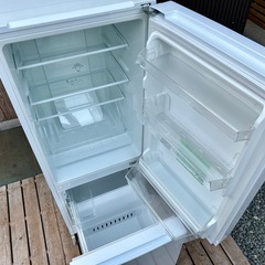 【洗浄クリーニング済】2021年 2ドア冷凍冷蔵庫 156ℓ ヤマダホールディングス(ヤマダ電機)YRZ-F15G1【現金 PayPayお支払い出来ます】の画像