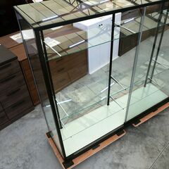 ≪zyt2579ジ≫ 大型ガラスケース コレクションケース 幅181cm 高さ160cm ガラス棚3段 W1810 W1800 飾り棚 業務用 中古什器/宮城県仙台市 071113-08の画像
