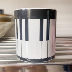 コップ各種100円の画像