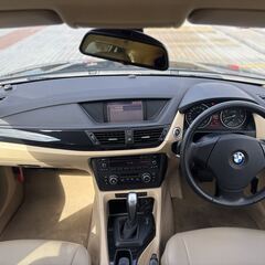 岡山【自社ローン】保証人無可★全国対応★X1【sDrive18i】オークション評価点4.5点/超低走行距離/Bluetooth/走行中TV可/バックカメラ/レザー調シートカバー/フルフラットシート/フォグランプ/クルコン/ミラー型ETCの画像