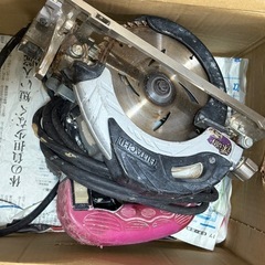 電動丸鋸の画像