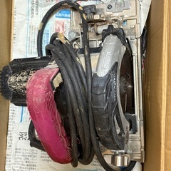 電動丸鋸の画像