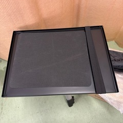 東W43 Vankyo プロジェクタースタンド 三脚 3段階 高さ調整機能 折りたたみ アルミ製 トレイ付 オフィス用/家用 シルバー プロジェクター台 の画像