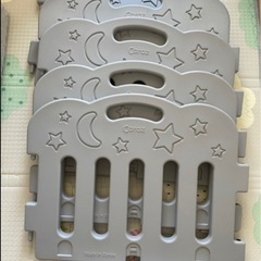 ベビーサークルの画像