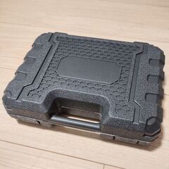 《決まりました！》電動ドライバー【初心者向け&49個部品付き　小型4.2V 3.5N.m /60分間の連続使用/正逆転切替/変形ハンドル/2000mAh/USB充電/高輝度LEDランプ/DIY/家具組立/手袋付き(未使用)収納ケース付の画像