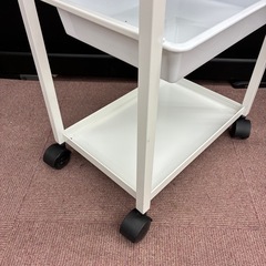 ⭐️爆安⭐️キャスター付きワゴン　ホワイトの画像