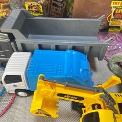 おもちゃ　まとめて　子供チャレンジ　ぬいぐるみ　働く車の画像