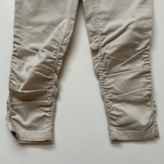 神未使用H＆Ｍオフホワイトパンツ140cmの画像