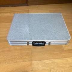 折り畳み アウトドア用テーブル　CAPTAIN STAGの画像