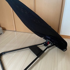 ベビービョルン バウンサー  メッシュ黒　バッグ付きの画像