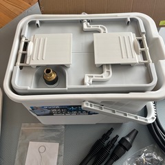 アイリスオオヤマ　タンク式高圧洗浄機の画像