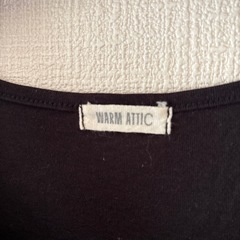 wARM ATTIC Vネックトップスの画像