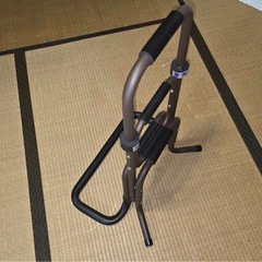 介護用　立ち上がり補助手すりの画像