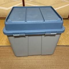 収納ボックスの画像