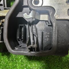 BMW E90 ドアロックアクチュエーターの画像