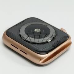 Apple Watch Series 4/GPS/44mm/A1978/ゴールド〈MU6G2J/A〉の画像