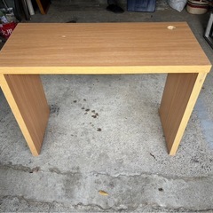 デスク　2個ありますの画像