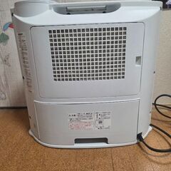 SHARPシャープ セラミックファンヒーター 加湿器 タイマー 空気清浄機の画像