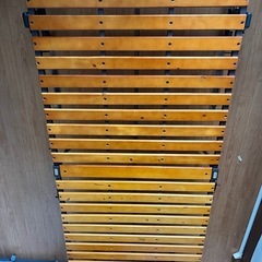 ほぼ未使用品！！スノコベッド折り畳みベッドの画像