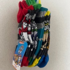 【取引中】①新品✨パウパトロール 16cm〜19cm 靴下5足セットの画像