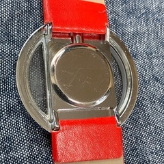 新品　実用品です　デザインwatch の画像