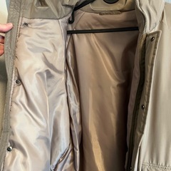 【美品】GU ダウンジャケットの画像