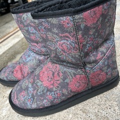 GU ムートンブーツの画像