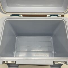 クーラーボックス 25L 44.5×29.9×36.3ｃｍ COOL FISHER BBQ アウトドア キャンプ 札幌市手稲区の画像