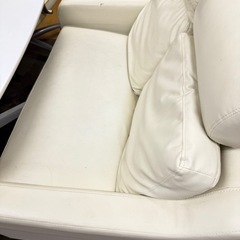 テーブルセット椅子4点付きの画像