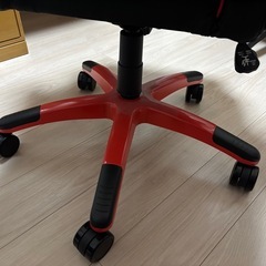 Akracing ゲーミングチェア pro-x-redの画像