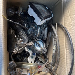 バイクパーツ　ジャンクバイクパーツまとめ売り　HONDA Kawasaki SUZUKI YAMAHA ホンダ　ヤマハ　カワサキ　スズキの画像
