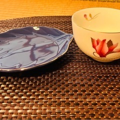 菓子皿5枚湯呑み5客セットの画像