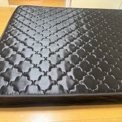 ダブルマットレスの画像