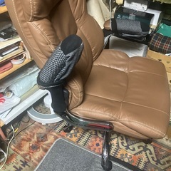 オフィスチェアの画像