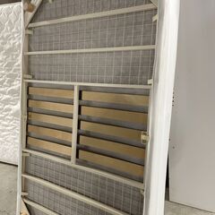 【格安】足つきマットレス 薄型 軽量 簡易ベッド ダブル 早い者勝ち 引取歓迎 配送OKの画像