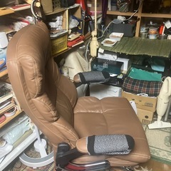 オフィスチェアの画像