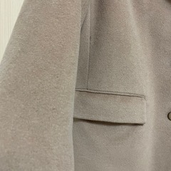 アニエスべー　ベージュ　コートの画像
