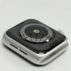 Apple Watch Nike Series 4/GPS+セルラー/40mm/A2007/シルバー〈MTX62J/A〉の画像