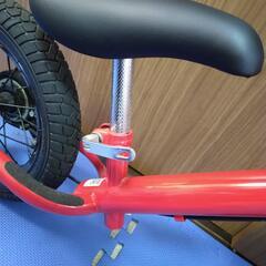 ★ほぼ新品！★キッズバイクSPARKY★ブレーキ・スタンド・説明書・ステッカー付き★タイヤは本物ゴムタイヤ★サドルの高さ調整可能★バランスバイク・ストライダー・キックバイクをお探しの方へ！の画像