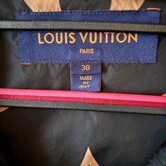 ルイヴィトン、モノグラム、ジャンパーの画像