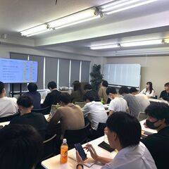 月給27～33万円＋賞与年2回！完全週休2日制＆残業ほぼナシ★丁寧な研修プログラムあり！第二新卒・社会人デビューも歓迎♪の画像