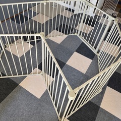 DOG SAFE 8　8枚セット ペット&ベビーフェンス ケージ  サークル  ／ グレージュの画像