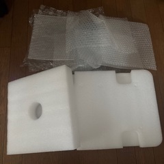 プチプチ、発泡スチロール他の画像